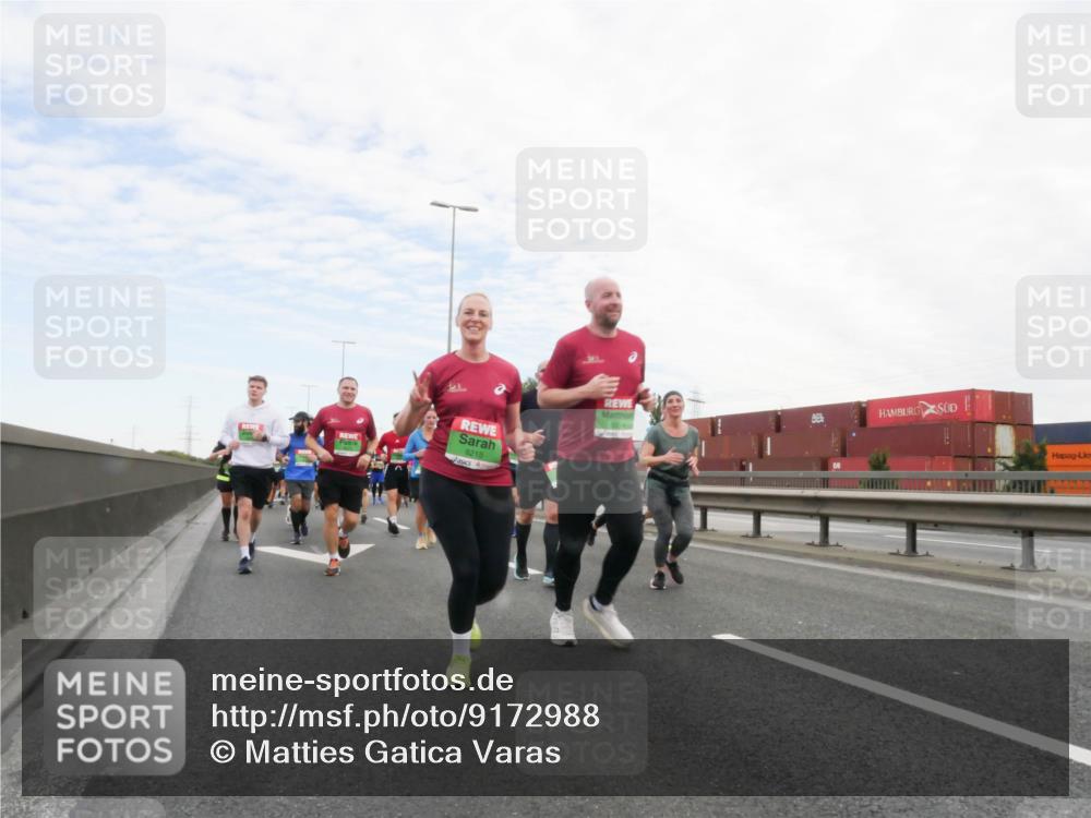 03.10.2025 - Köhlbrandbrückenlauf Matties Gatica Varas http://msf.ph/oto/9172988 03.10.2025 15:23:10 Position 3 8215 meine-sportfotos.de