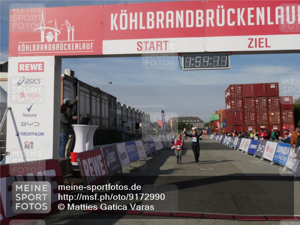 03.10.2025 - Köhlbrandbrückenlauf Matties Gatica Varas http://msf.ph/oto/9172990 03.10.2025 10:54:13 Ziel 2653, 2691 meine-sportfotos.de