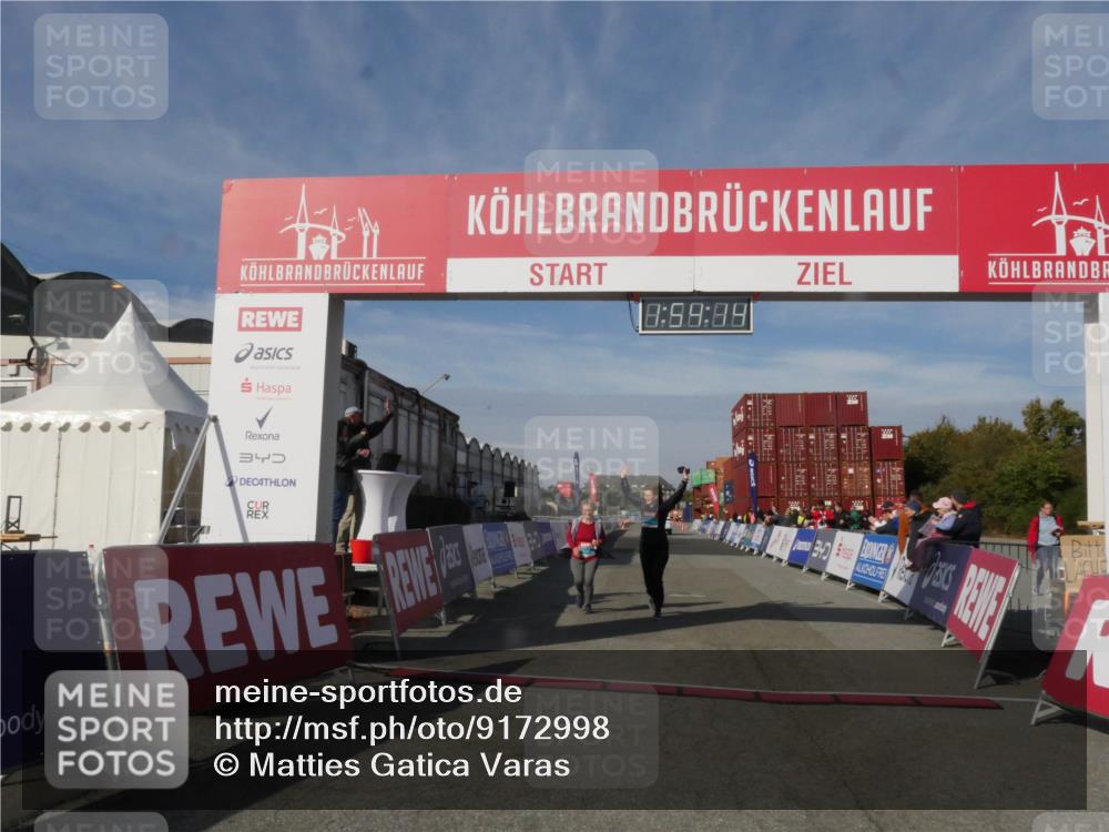 03.10.2025 - Köhlbrandbrückenlauf Matties Gatica Varas http://msf.ph/oto/9172998 03.10.2025 10:54:15 Ziel 2653, 2691 meine-sportfotos.de