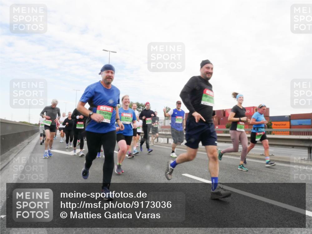 03.10.2025 - Köhlbrandbrückenlauf Matties Gatica Varas http://msf.ph/oto/9173036 03.10.2025 15:23:26 Position 3 7478 meine-sportfotos.de