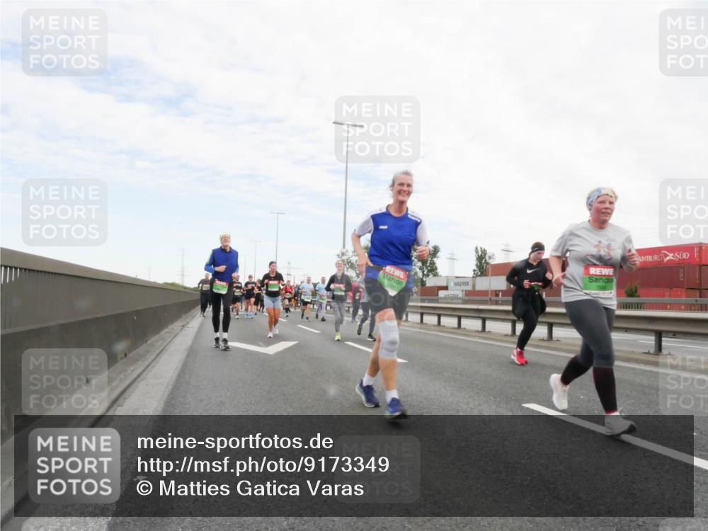 03.10.2025 - Köhlbrandbrückenlauf Matties Gatica Varas http://msf.ph/oto/9173349 03.10.2025 15:26:15 Position 3  meine-sportfotos.de