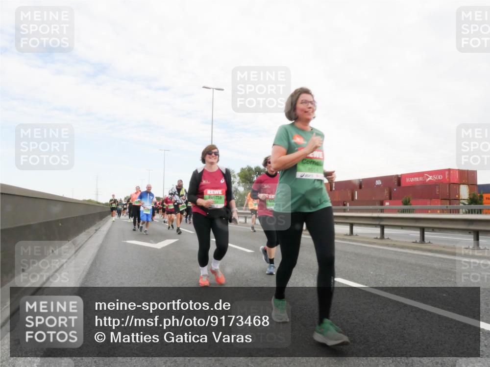 03.10.2025 - Köhlbrandbrückenlauf Matties Gatica Varas http://msf.ph/oto/9173468 03.10.2025 15:27:13 Position 3 8514 meine-sportfotos.de