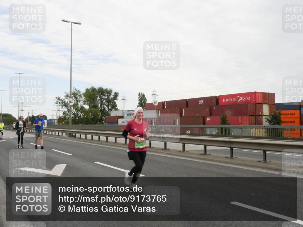 03.10.2025 - Köhlbrandbrückenlauf Matties Gatica Varas http://msf.ph/oto/9173765 03.10.2025 15:30:05 Position 3  meine-sportfotos.de