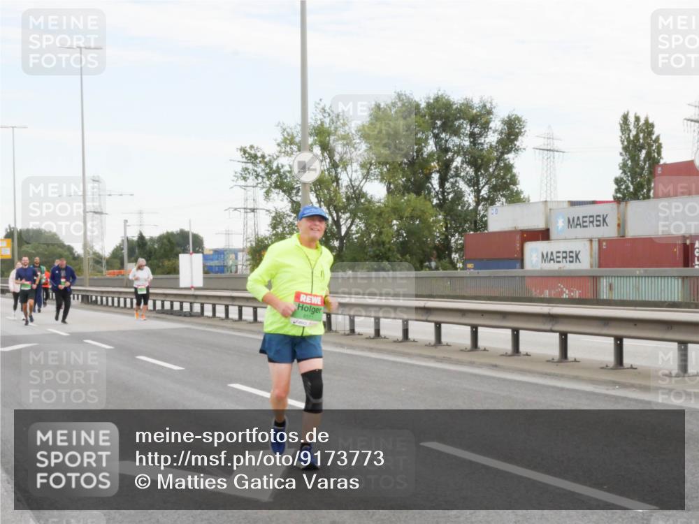 03.10.2025 - Köhlbrandbrückenlauf Matties Gatica Varas http://msf.ph/oto/9173773 03.10.2025 15:30:15 Position 3 8511 meine-sportfotos.de