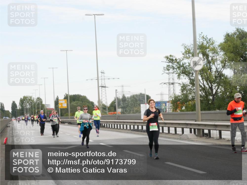 03.10.2025 - Köhlbrandbrückenlauf Matties Gatica Varas http://msf.ph/oto/9173799 03.10.2025 15:30:34 Position 3  meine-sportfotos.de