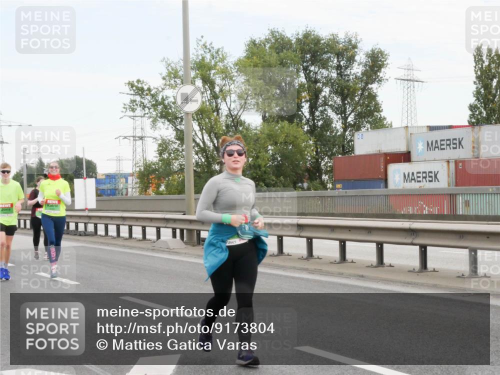 03.10.2025 - Köhlbrandbrückenlauf Matties Gatica Varas http://msf.ph/oto/9173804 03.10.2025 15:30:41 Position 3 000 meine-sportfotos.de