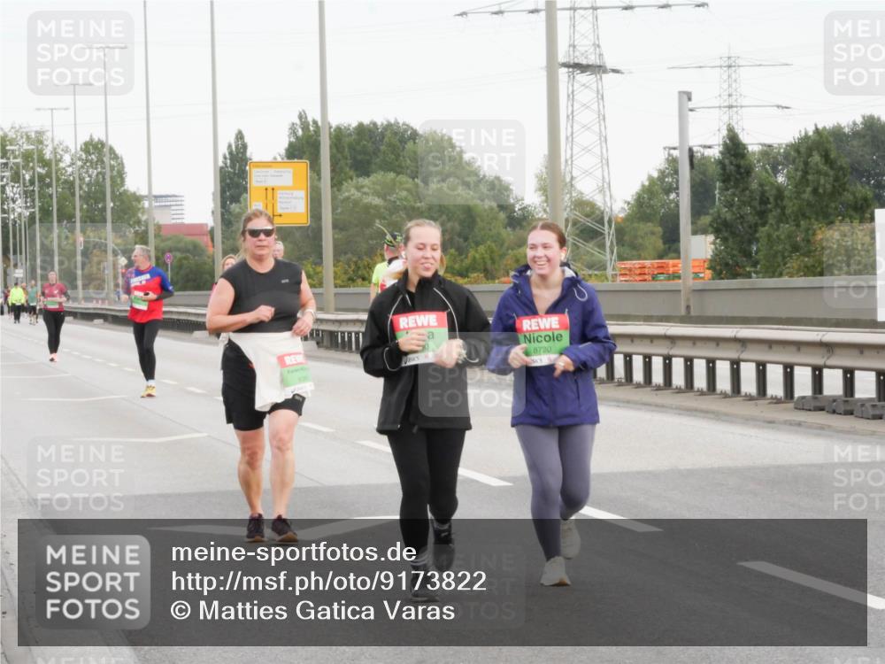 03.10.2025 - Köhlbrandbrückenlauf Matties Gatica Varas http://msf.ph/oto/9173822 03.10.2025 15:31:08 Position 3 8720 meine-sportfotos.de