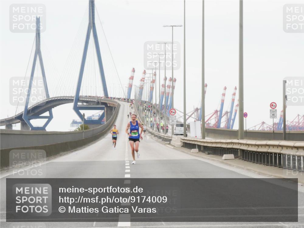 03.10.2025 - Köhlbrandbrückenlauf Matties Gatica Varas http://msf.ph/oto/9174009 03.10.2025 15:35:55 Position 3 12, 1, 12, 1 meine-sportfotos.de