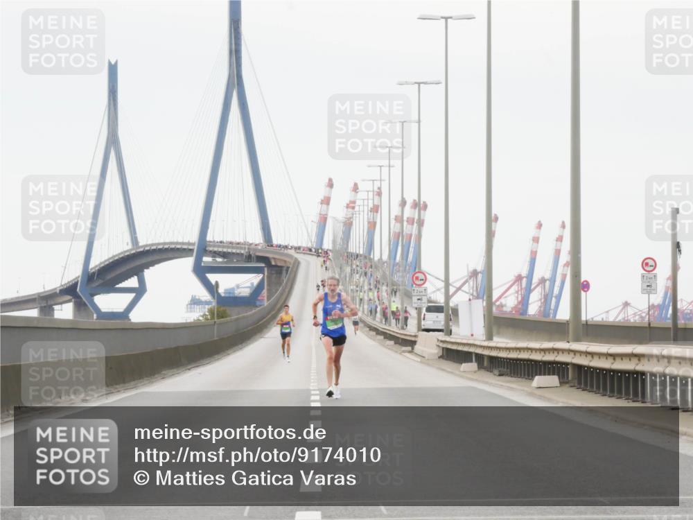 03.10.2025 - Köhlbrandbrückenlauf Matties Gatica Varas http://msf.ph/oto/9174010 03.10.2025 15:35:55 Position 3 12, 1 meine-sportfotos.de