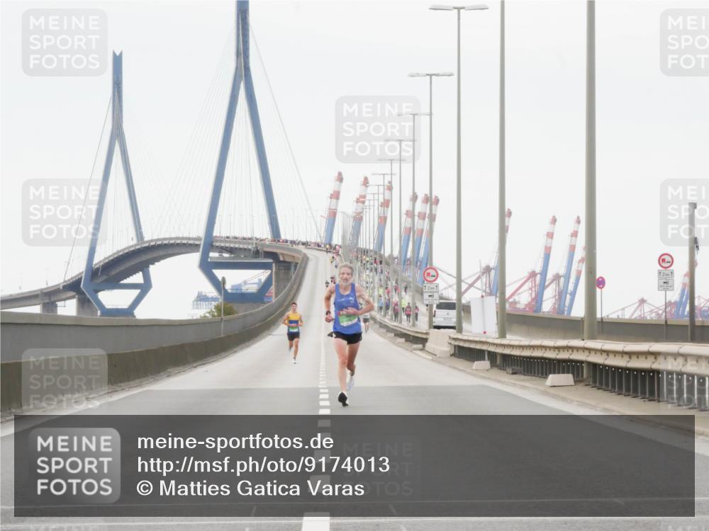 03.10.2025 - Köhlbrandbrückenlauf Matties Gatica Varas http://msf.ph/oto/9174013 03.10.2025 15:35:57 Position 3 12, 12, 1 meine-sportfotos.de