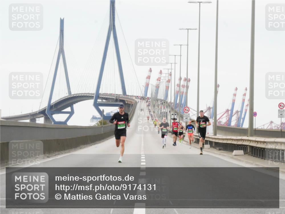 03.10.2025 - Köhlbrandbrückenlauf Matties Gatica Varas http://msf.ph/oto/9174131 03.10.2025 15:37:59 Position 3 12, 1, 12, 1 meine-sportfotos.de