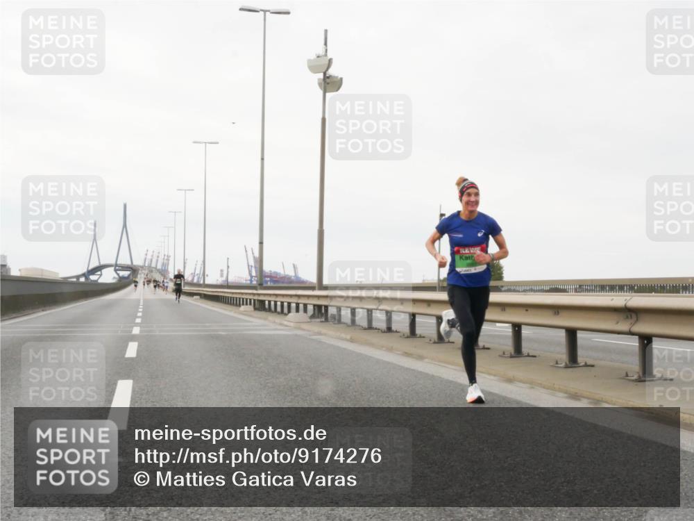 03.10.2025 - Köhlbrandbrückenlauf Matties Gatica Varas http://msf.ph/oto/9174276 03.10.2025 15:39:53 Position 3  meine-sportfotos.de