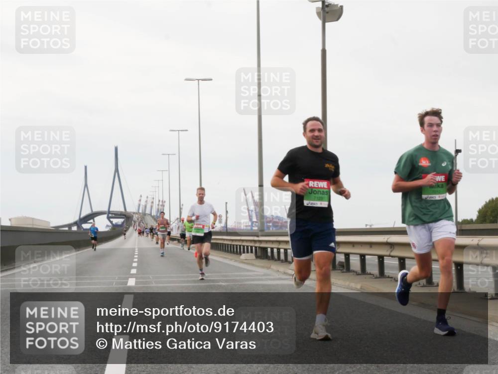 03.10.2025 - Köhlbrandbrückenlauf Matties Gatica Varas http://msf.ph/oto/9174403 03.10.2025 15:41:40 Position 3 7123 meine-sportfotos.de