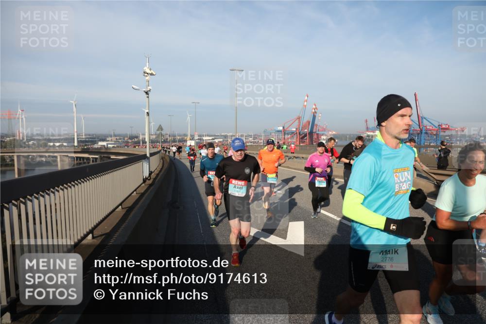 03.10.2025 - Köhlbrandbrückenlauf Yannick Fuchs http://msf.ph/oto/9174613 03.10.2025 08:43:30 Position 2 1369, 73, 2776 meine-sportfotos.de
