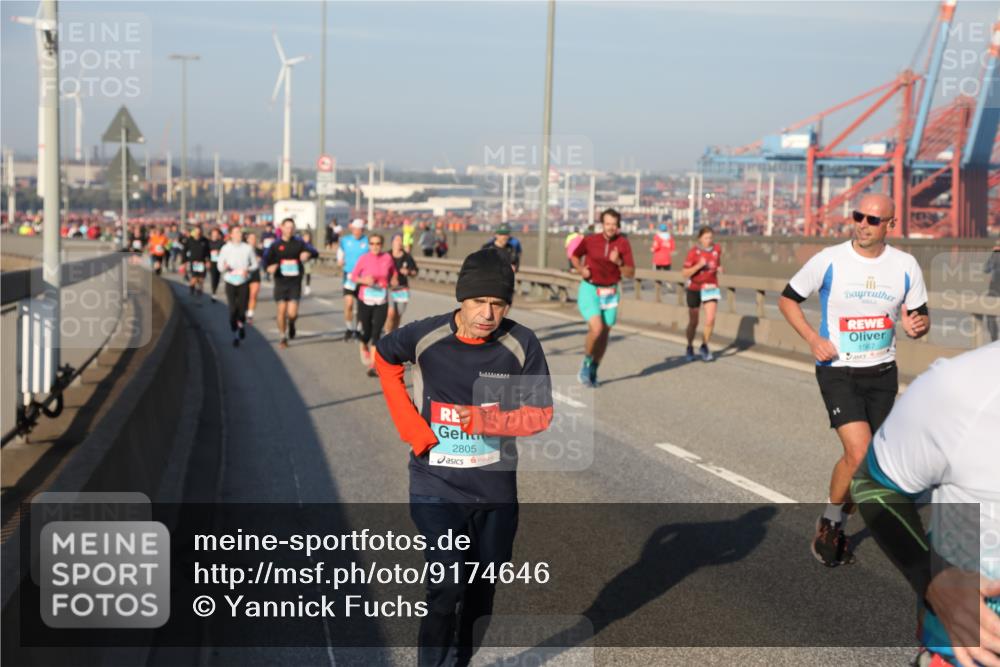 03.10.2025 - Köhlbrandbrückenlauf Yannick Fuchs http://msf.ph/oto/9174646 03.10.2025 08:43:36 Position 2 2805, 1567 meine-sportfotos.de