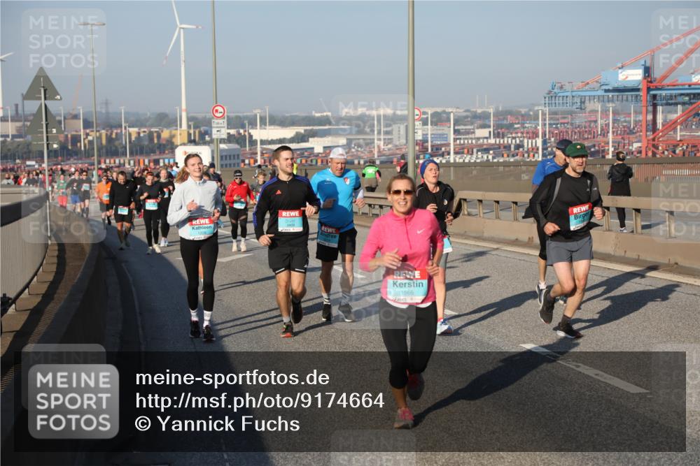 03.10.2025 - Köhlbrandbrückenlauf Yannick Fuchs http://msf.ph/oto/9174664 03.10.2025 08:43:40 Position 2 1229, 1566 meine-sportfotos.de