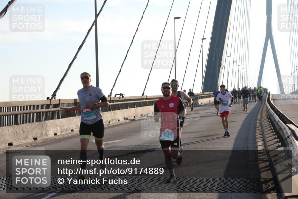 03.10.2025 - Köhlbrandbrückenlauf Yannick Fuchs http://msf.ph/oto/9174889 03.10.2025 08:23:27 Position 1 2961 meine-sportfotos.de