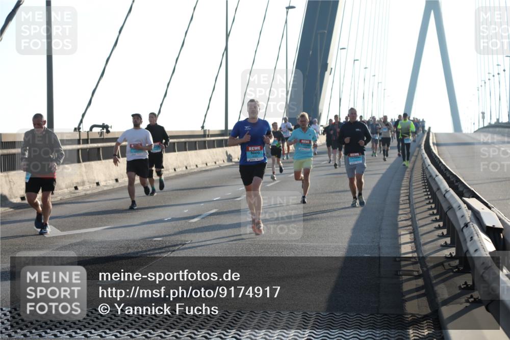 03.10.2025 - Köhlbrandbrückenlauf Yannick Fuchs http://msf.ph/oto/9174917 03.10.2025 08:23:32 Position 1  meine-sportfotos.de