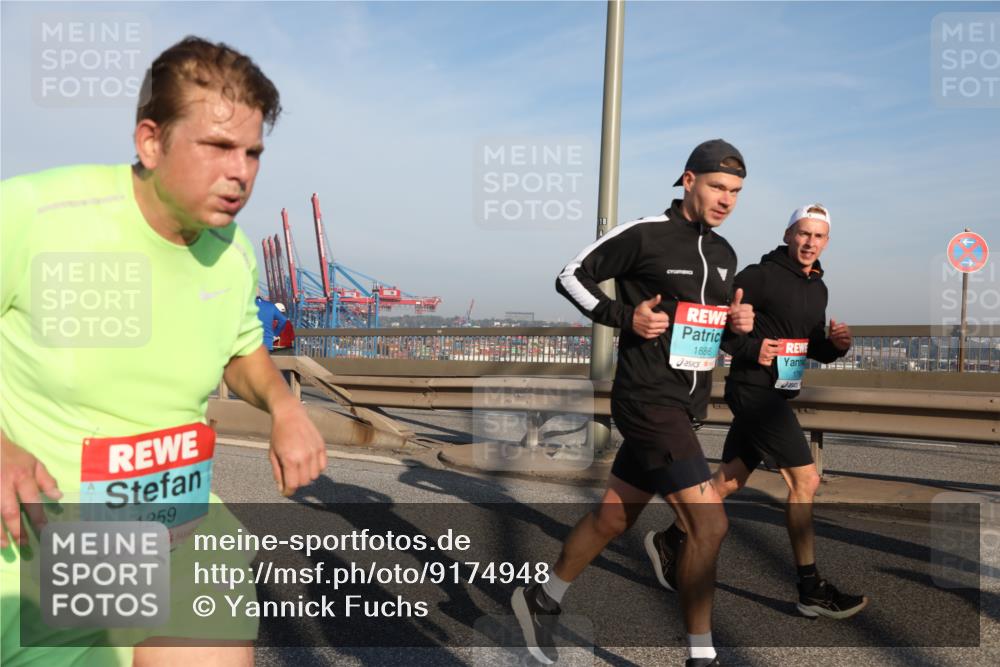 03.10.2025 - Köhlbrandbrückenlauf Yannick Fuchs http://msf.ph/oto/9174948 03.10.2025 08:44:33 Position 2 1259, 1886 meine-sportfotos.de