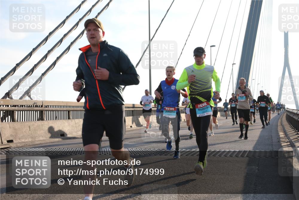 03.10.2025 - Köhlbrandbrückenlauf Yannick Fuchs http://msf.ph/oto/9174999 03.10.2025 08:23:42 Position 1 3514 meine-sportfotos.de