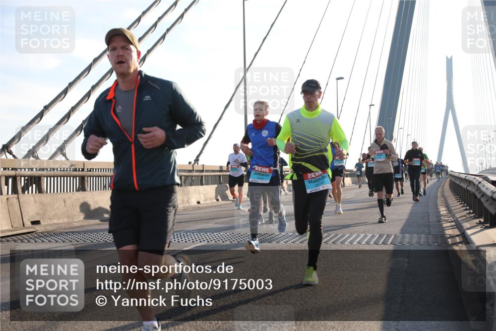 03.10.2025 - Köhlbrandbrückenlauf Yannick Fuchs http://msf.ph/oto/9175003 03.10.2025 08:23:43 Position 1 3514 meine-sportfotos.de