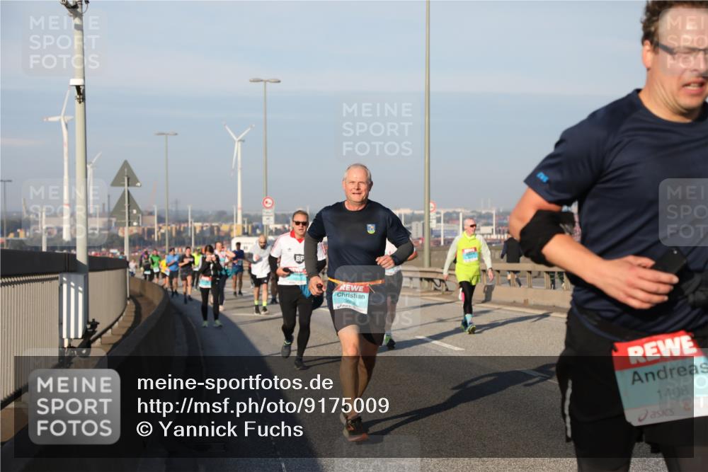 03.10.2025 - Köhlbrandbrückenlauf Yannick Fuchs http://msf.ph/oto/9175009 03.10.2025 08:44:37 Position 2 1408 meine-sportfotos.de