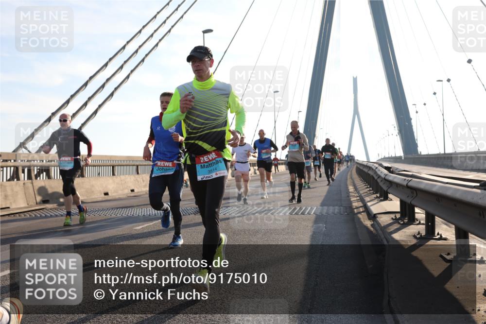 03.10.2025 - Köhlbrandbrückenlauf Yannick Fuchs http://msf.ph/oto/9175010 03.10.2025 08:23:43 Position 1 3514 meine-sportfotos.de