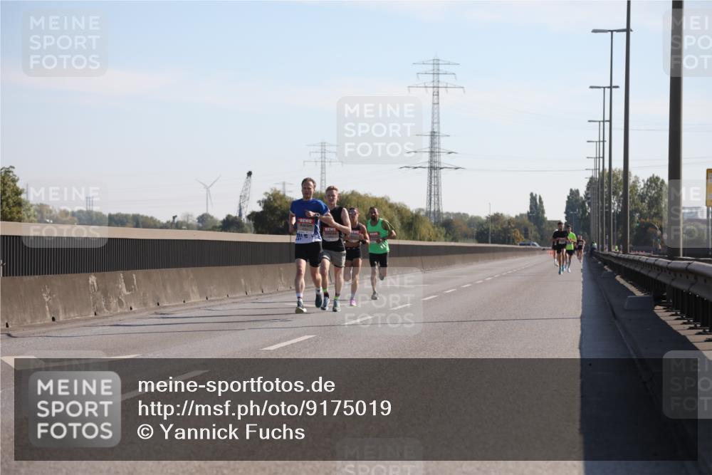 03.10.2025 - Köhlbrandbrückenlauf Yannick Fuchs http://msf.ph/oto/9175019 03.10.2025 11:10:54 Position 3  meine-sportfotos.de
