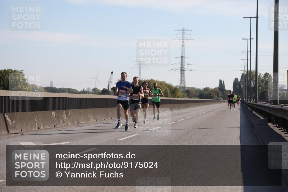 03.10.2025 - Köhlbrandbrückenlauf Yannick Fuchs http://msf.ph/oto/9175024 03.10.2025 11:10:55 Position 3  meine-sportfotos.de