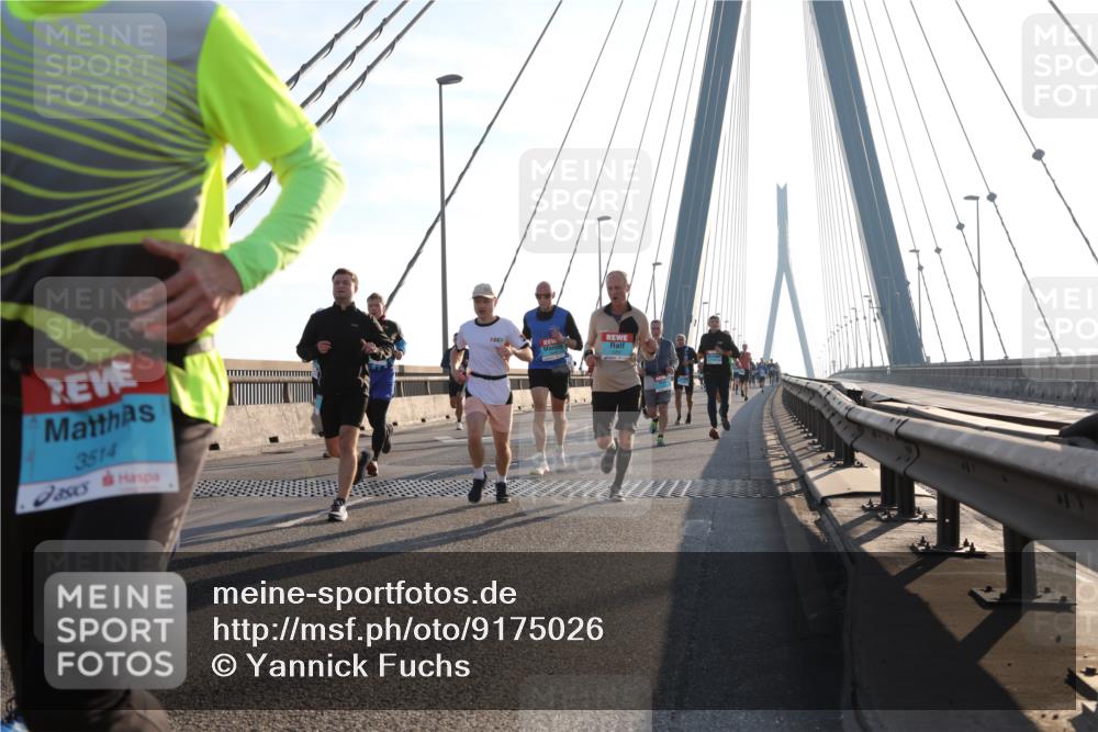 03.10.2025 - Köhlbrandbrückenlauf Yannick Fuchs http://msf.ph/oto/9175026 03.10.2025 08:23:44 Position 1 3514 meine-sportfotos.de