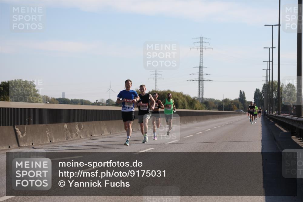 03.10.2025 - Köhlbrandbrückenlauf Yannick Fuchs http://msf.ph/oto/9175031 03.10.2025 11:10:55 Position 3  meine-sportfotos.de