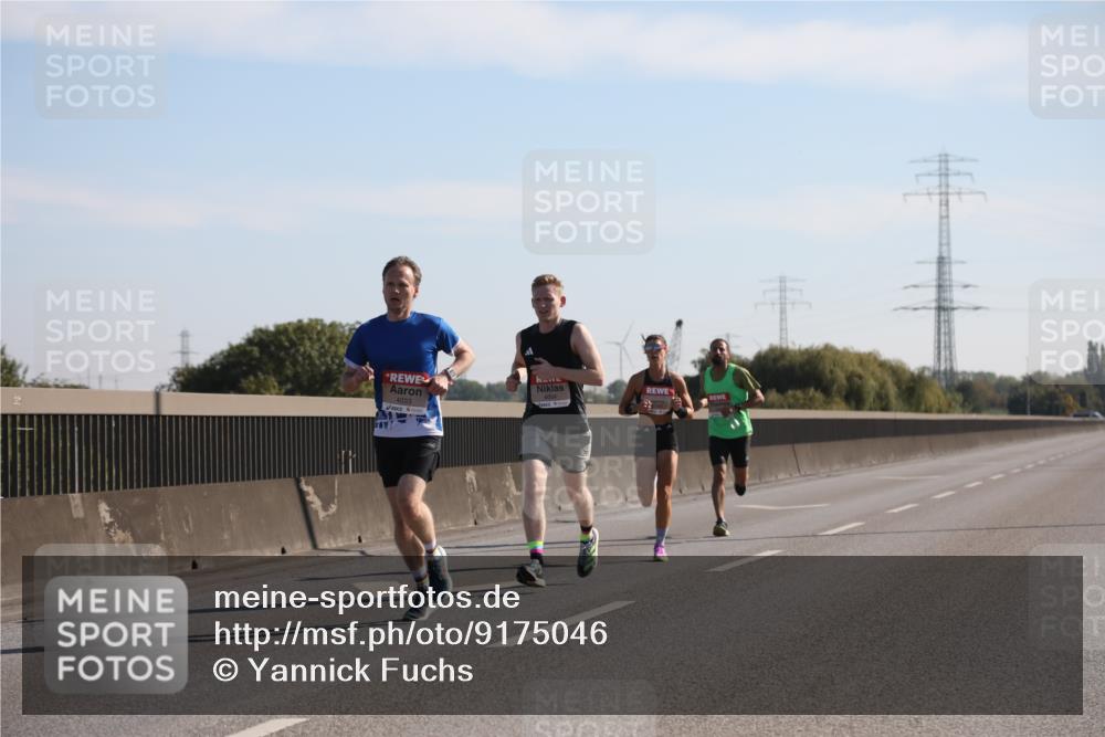 03.10.2025 - Köhlbrandbrückenlauf Yannick Fuchs http://msf.ph/oto/9175046 03.10.2025 11:10:57 Position 3 4033 meine-sportfotos.de