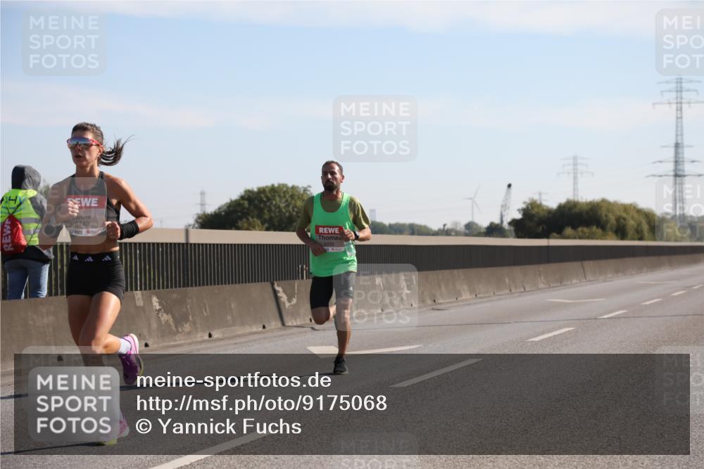 03.10.2025 - Köhlbrandbrückenlauf Yannick Fuchs http://msf.ph/oto/9175068 03.10.2025 11:11:00 Position 3 6740, 6235 meine-sportfotos.de