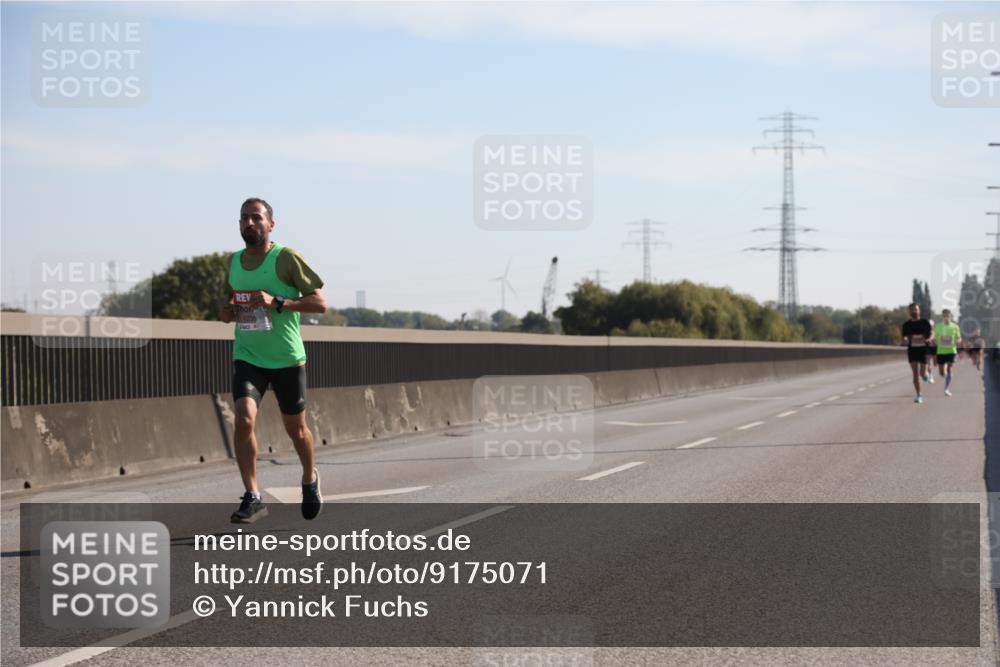 03.10.2025 - Köhlbrandbrückenlauf Yannick Fuchs http://msf.ph/oto/9175071 03.10.2025 11:11:00 Position 3  meine-sportfotos.de