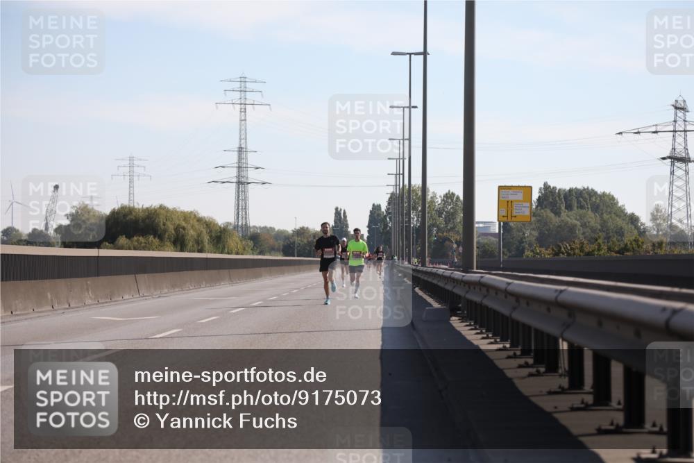 03.10.2025 - Köhlbrandbrückenlauf Yannick Fuchs http://msf.ph/oto/9175073 03.10.2025 11:11:00 Position 3  meine-sportfotos.de