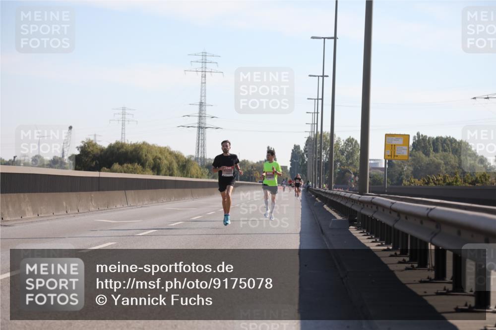 03.10.2025 - Köhlbrandbrückenlauf Yannick Fuchs http://msf.ph/oto/9175078 03.10.2025 11:11:03 Position 3  meine-sportfotos.de