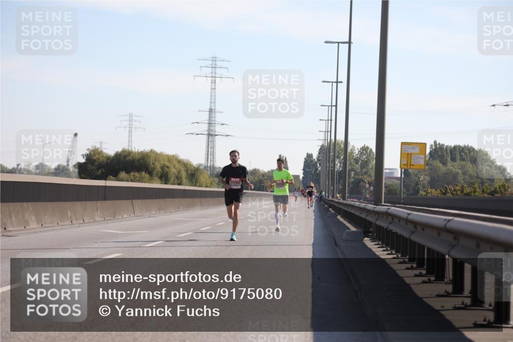 03.10.2025 - Köhlbrandbrückenlauf Yannick Fuchs http://msf.ph/oto/9175080 03.10.2025 11:11:03 Position 3  meine-sportfotos.de