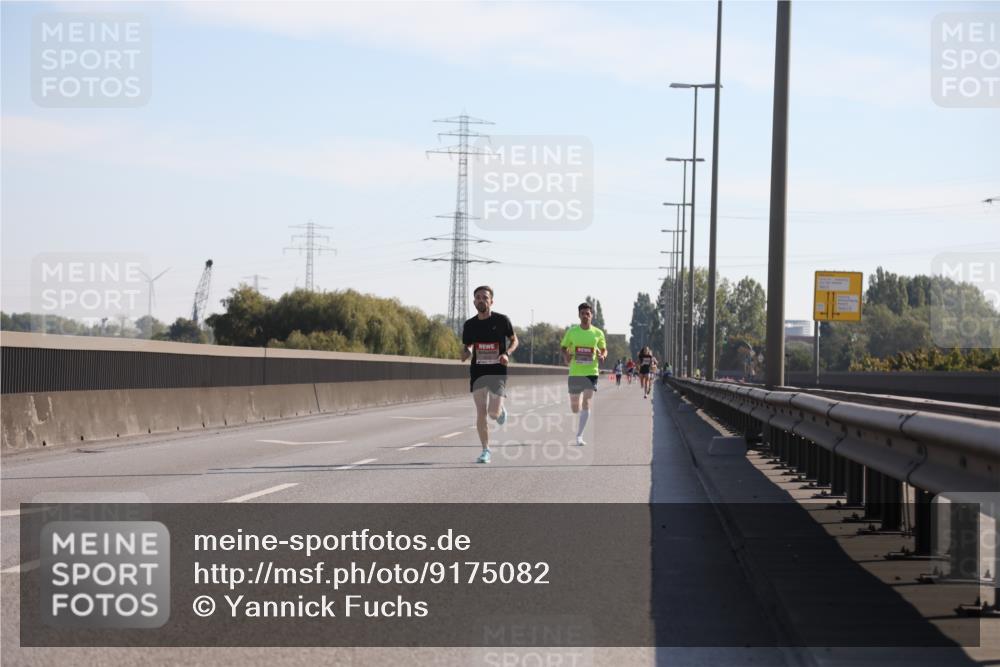 03.10.2025 - Köhlbrandbrückenlauf Yannick Fuchs http://msf.ph/oto/9175082 03.10.2025 11:11:04 Position 3  meine-sportfotos.de