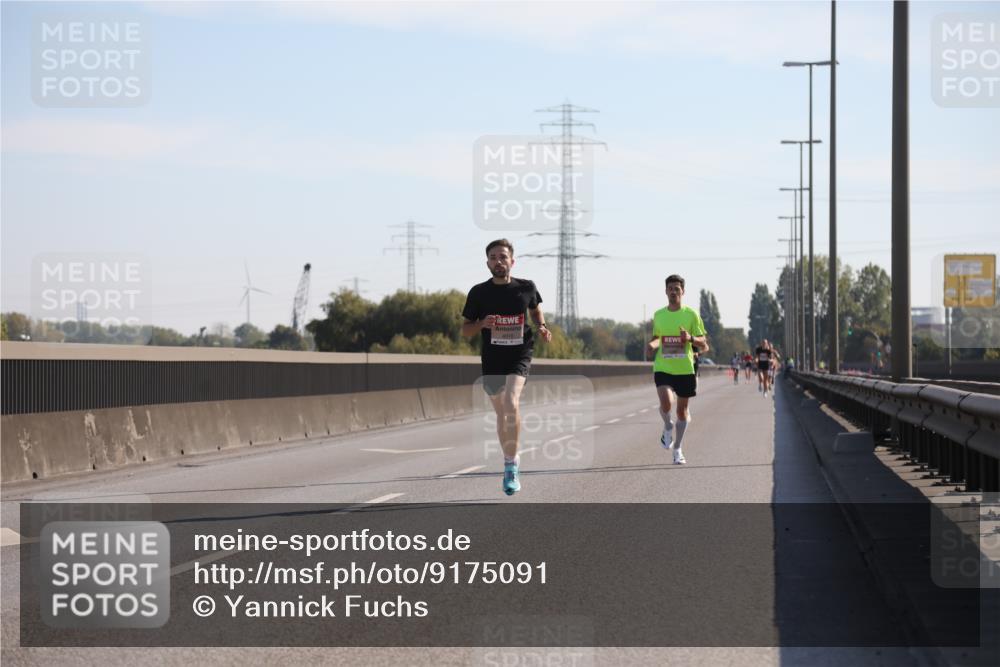03.10.2025 - Köhlbrandbrückenlauf Yannick Fuchs http://msf.ph/oto/9175091 03.10.2025 11:11:05 Position 3  meine-sportfotos.de