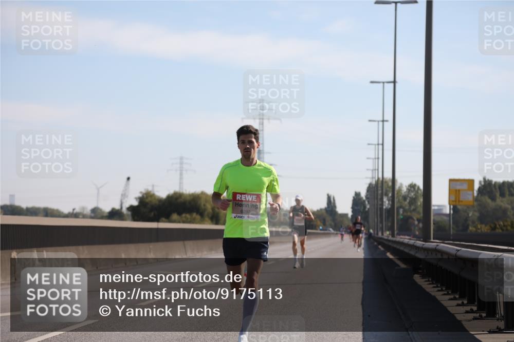 03.10.2025 - Köhlbrandbrückenlauf Yannick Fuchs http://msf.ph/oto/9175113 03.10.2025 11:11:09 Position 3 6280 meine-sportfotos.de