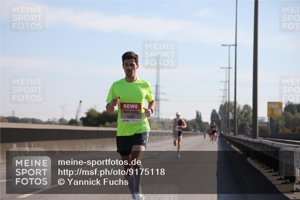 03.10.2025 - Köhlbrandbrückenlauf Yannick Fuchs http://msf.ph/oto/9175118 03.10.2025 11:11:09 Position 3 6280 meine-sportfotos.de