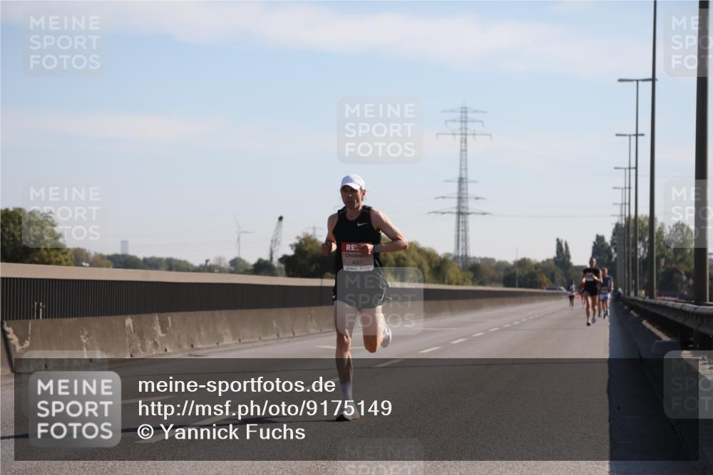 03.10.2025 - Köhlbrandbrückenlauf Yannick Fuchs http://msf.ph/oto/9175149 03.10.2025 11:11:13 Position 3 4027 meine-sportfotos.de