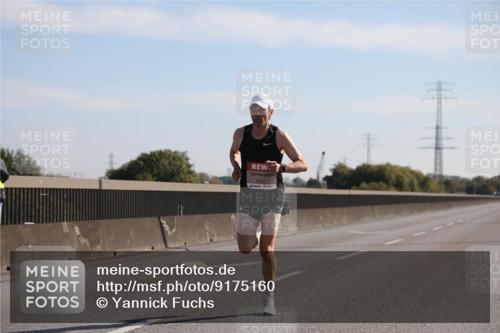 03.10.2025 - Köhlbrandbrückenlauf Yannick Fuchs http://msf.ph/oto/9175160 03.10.2025 11:11:14 Position 3 4027 meine-sportfotos.de