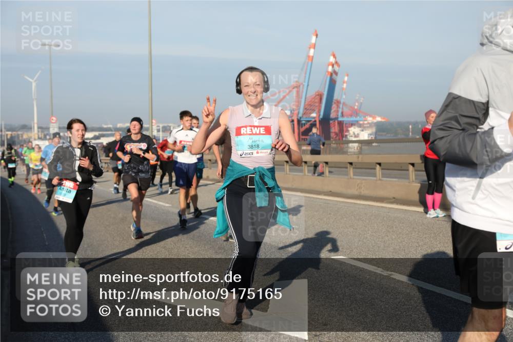 03.10.2025 - Köhlbrandbrückenlauf Yannick Fuchs http://msf.ph/oto/9175165 03.10.2025 08:44:48 Position 2 3818, 753 meine-sportfotos.de