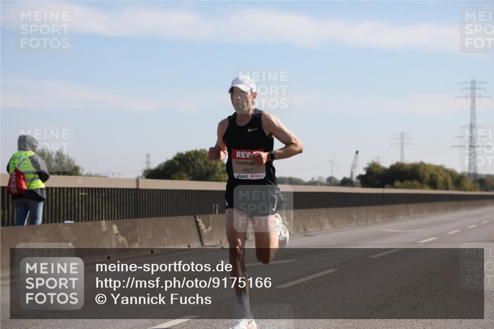 03.10.2025 - Köhlbrandbrückenlauf Yannick Fuchs http://msf.ph/oto/9175166 03.10.2025 11:11:14 Position 3 4027 meine-sportfotos.de
