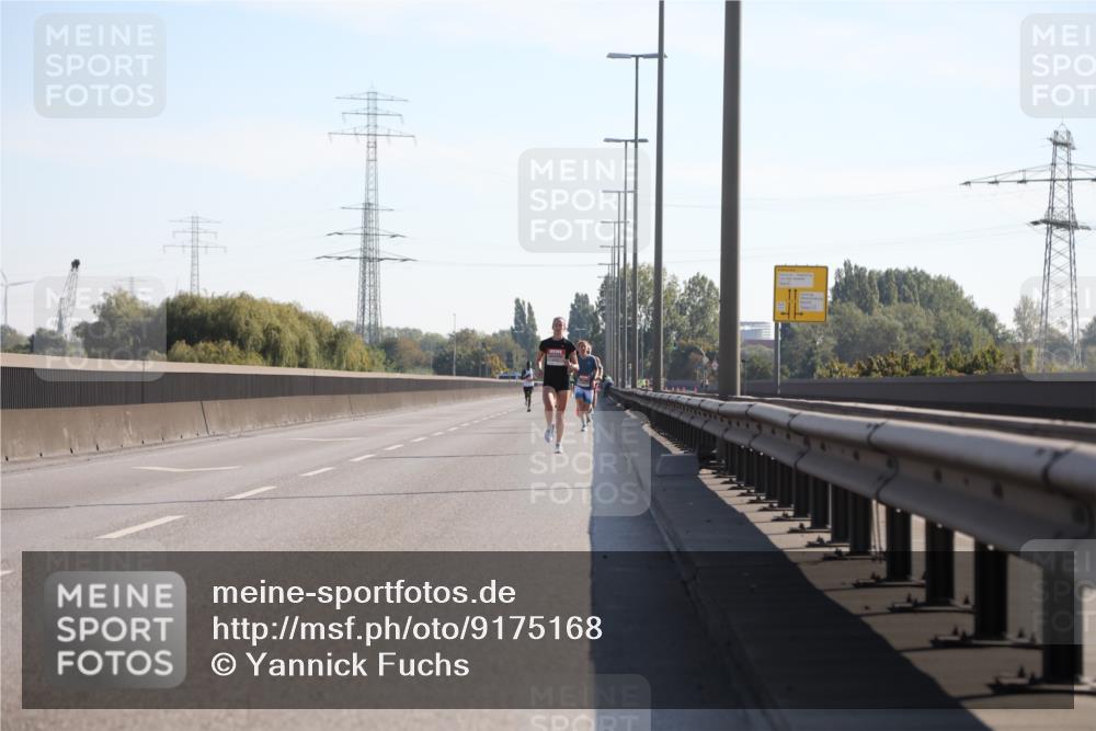 03.10.2025 - Köhlbrandbrückenlauf Yannick Fuchs http://msf.ph/oto/9175168 03.10.2025 11:11:15 Position 3  meine-sportfotos.de