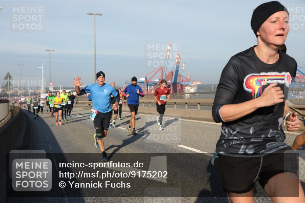 03.10.2025 - Köhlbrandbrückenlauf Yannick Fuchs http://msf.ph/oto/9175202 03.10.2025 08:44:51 Position 2  meine-sportfotos.de