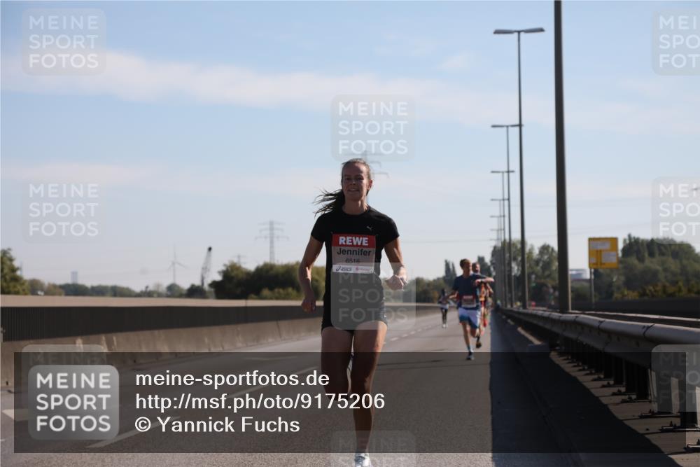 03.10.2025 - Köhlbrandbrückenlauf Yannick Fuchs http://msf.ph/oto/9175206 03.10.2025 11:11:22 Position 3 6516 meine-sportfotos.de