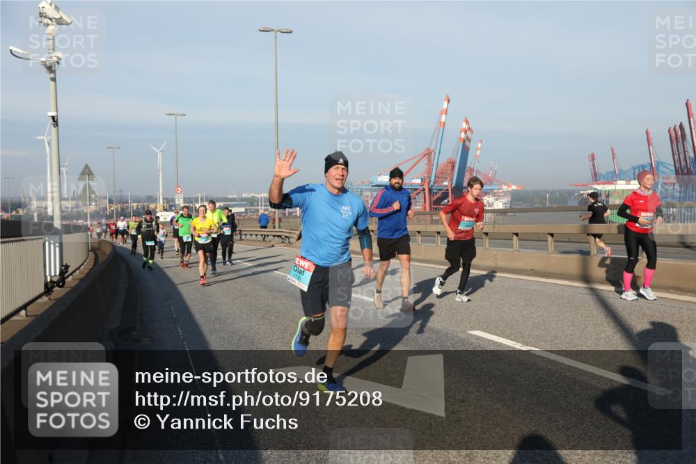 03.10.2025 - Köhlbrandbrückenlauf Yannick Fuchs http://msf.ph/oto/9175208 03.10.2025 08:44:51 Position 2 2730 meine-sportfotos.de
