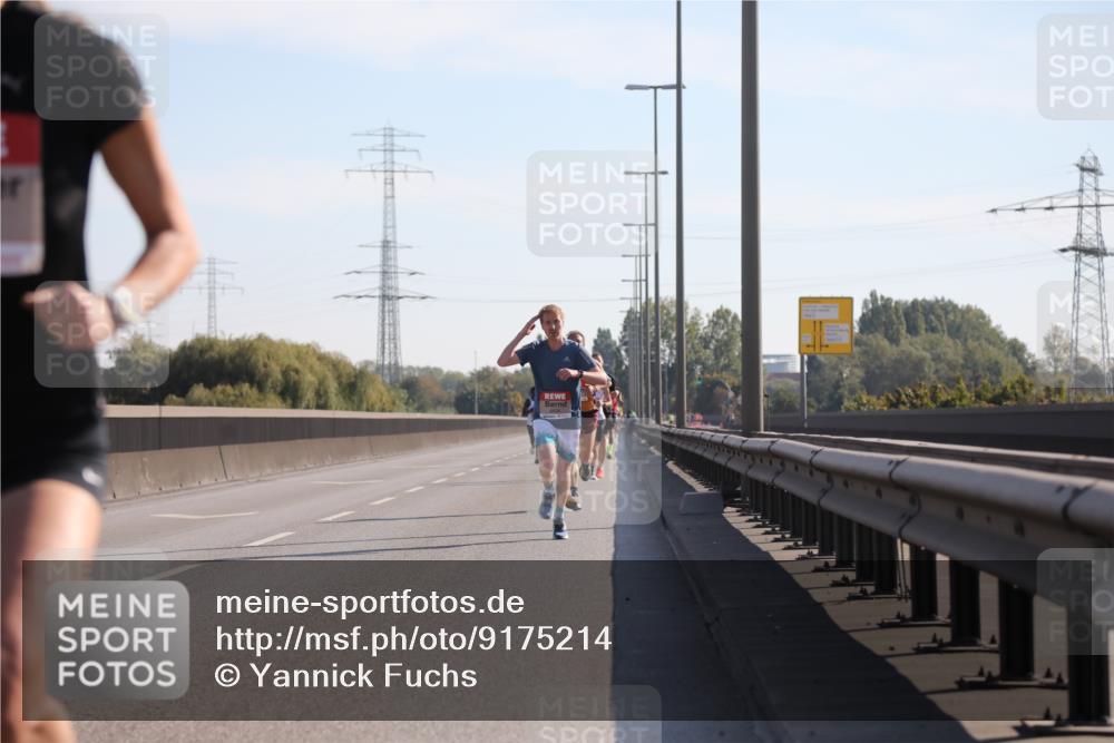 03.10.2025 - Köhlbrandbrückenlauf Yannick Fuchs http://msf.ph/oto/9175214 03.10.2025 11:11:23 Position 3  meine-sportfotos.de